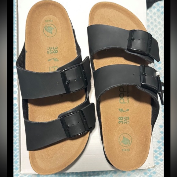 BIRKENSTOCK 
BLACK ARIZONA PAP FLEX PLATFORM
SIZE 38 - Picture 4 of 8